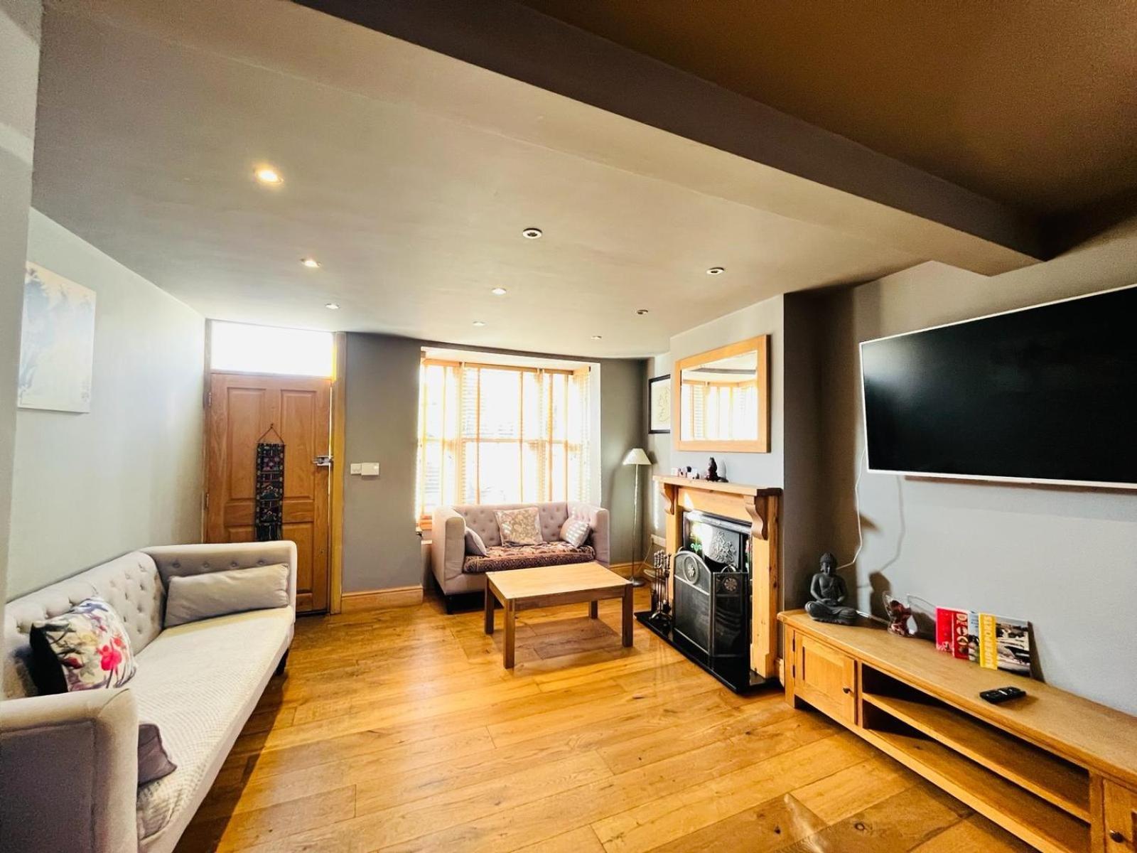 Simpsons Cottage - Grove Road Cottages Стретфорд-на-Ейвоні Екстер'єр фото