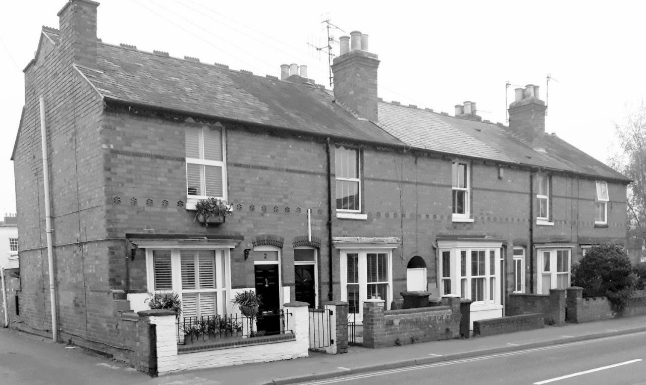 Simpsons Cottage - Grove Road Cottages Стретфорд-на-Ейвоні Екстер'єр фото